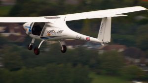 skynews-electric-plane-flying_6698768-1