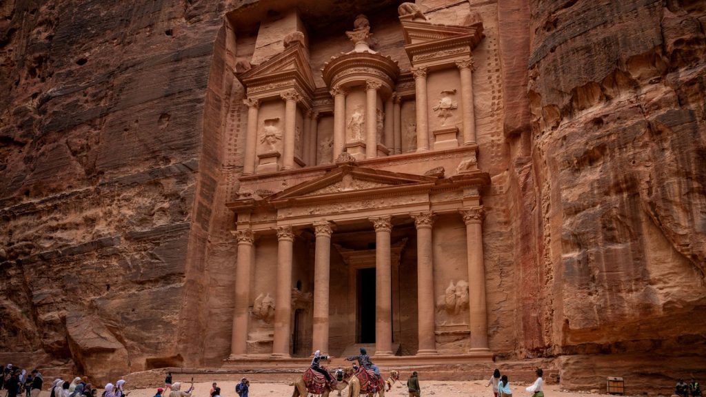 skynews-petra-jordan-treasury_6716919