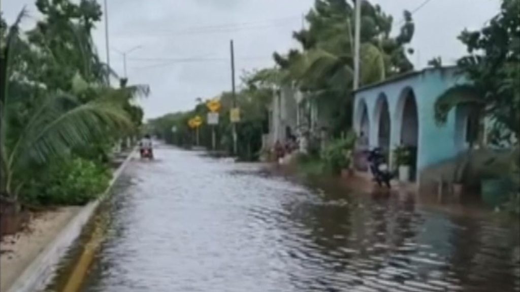 skynews-milton-hurricane-yucatan_6711159
