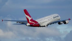 skynews-qantas-airline-plane_6710427