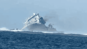 skynews-samoa-hmnzs-manawanui_6712249
